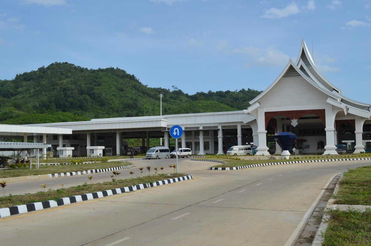 The M Bokeo Hotel Huay Xai Экстерьер фото